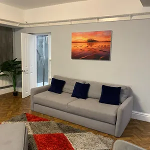 Entire In Apartment Brighton